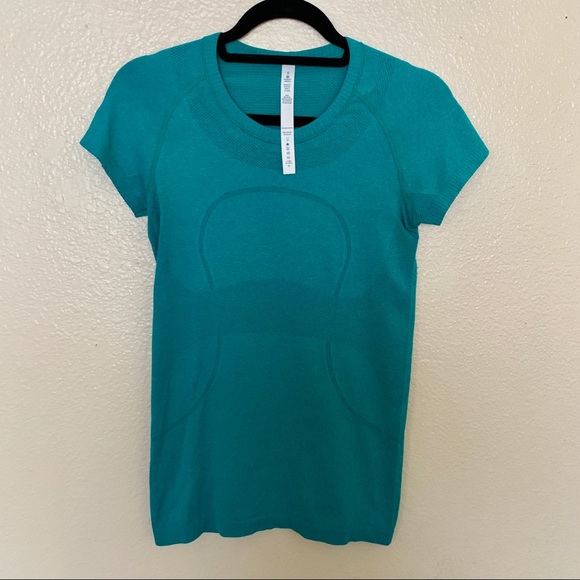 lululemon athletica Tops - Lululemon Swiftly Short Sleeve Top